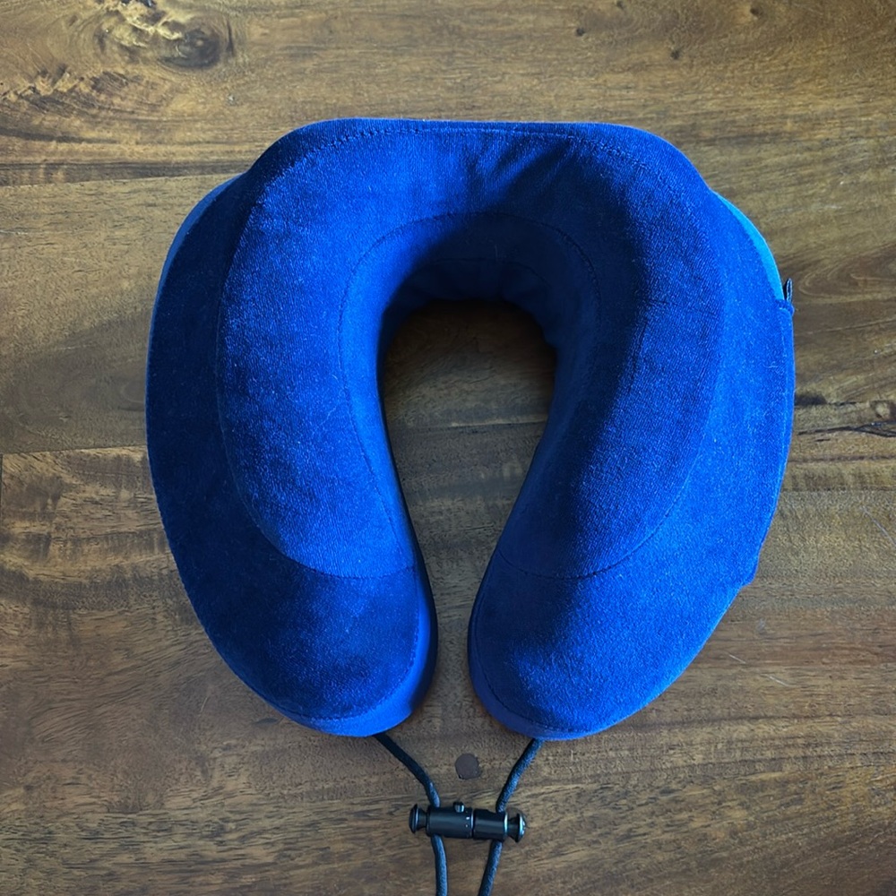 Cabeau Evolution Classic Travel Neck Pillow- Memory Foam, adjustable ties